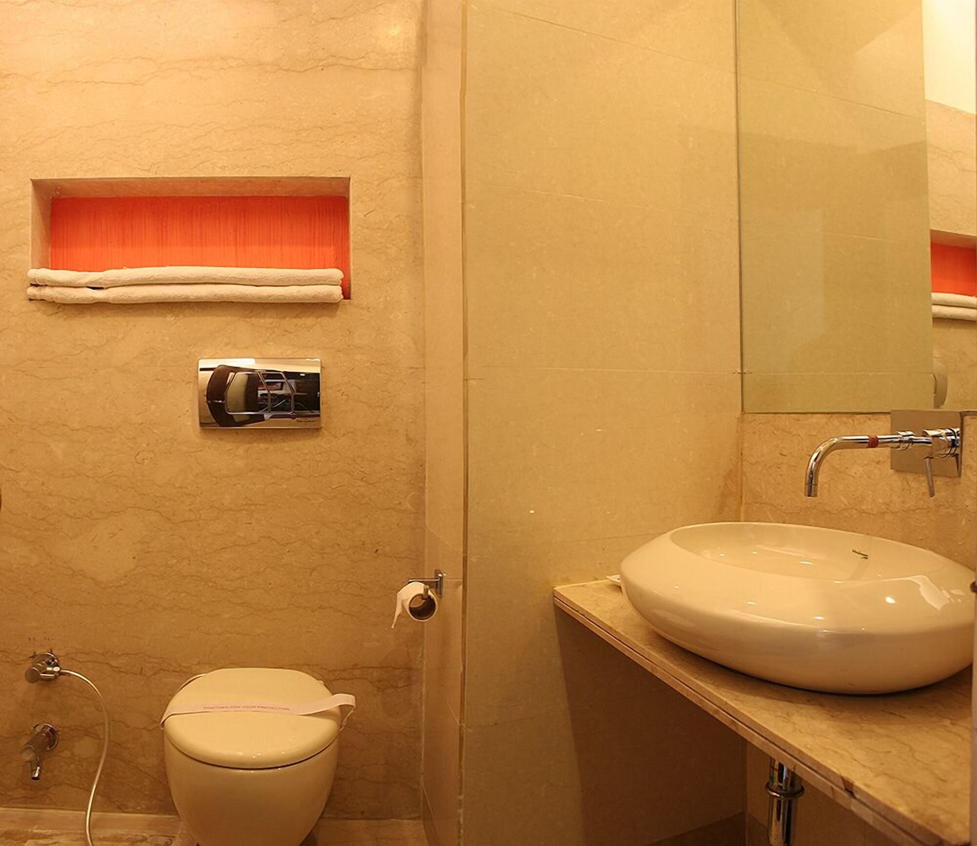 Hotel Livasa Inn Near Blk Hospital Delhi  Buitenkant foto