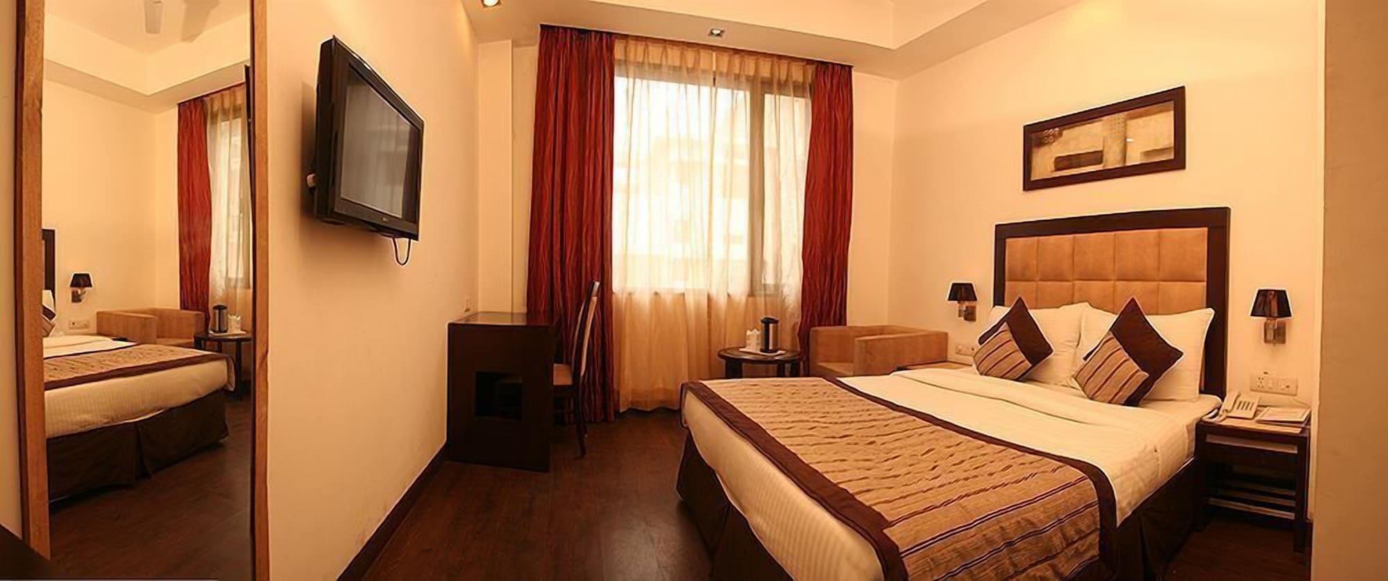 Hotel Livasa Inn Near Blk Hospital Delhi  Buitenkant foto
